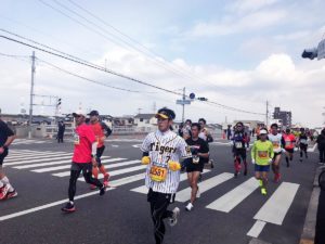 泉州国際マラソン 力走するランナー達